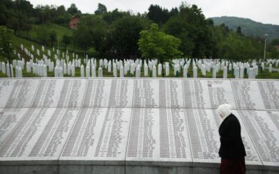 Várady Tibor: Nincs reális alapja annak, hogy Szerbiától kártérítést követeljenek Srebrenica miatt Erre nem teremt lehetőséget az sem, ha a világszervezet Közgyűlése április végén elfogadja a Boszniában elkövetett genocídiumról készülő határozatot