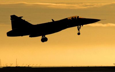 Gerincműtétet kell végezni a lezuhant Gripen pilótáján
