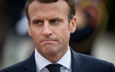 Szabad Európa Rádió: Macron nem mondta, hogy felfüggesztik Koszovó vízummentességét