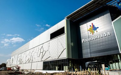 A tüntetők lezárták az újvidéki Promenada bevásárlóközpont előtti kereszteződést