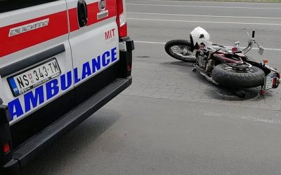 Súlyos balesetet okozott a Golf részeg sofőrje, a motoron ülő fiú elvesztette egyik lábát