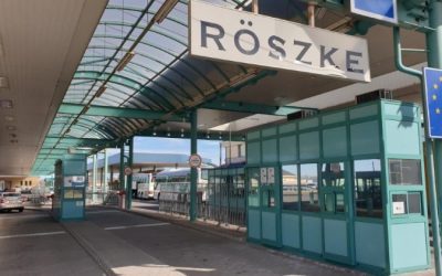 Három órát is várni kell Röszkénél