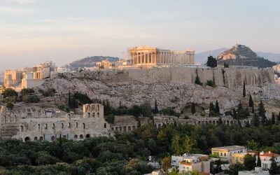 Athén kétségbeesetten próbálja kiszorítani a turistáknak legalább egy részét