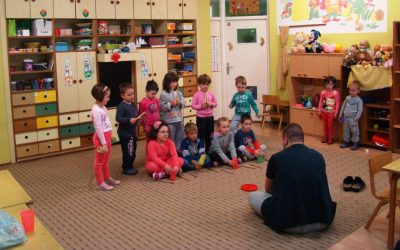 Üldöztetésnek teszik ki a nem párthű óvónőket Szabadkán A pártérdeknek való alárendeltség már a gyerekek biztonságát veszélyezteti