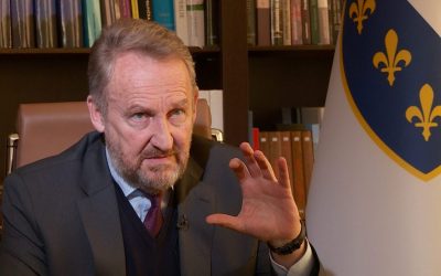 Huszonhárom év után távozik a boszniai végrehajtó hatalomból Bakir Izetbegović