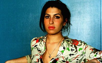 Kiadják Amy Winehouse naplóit