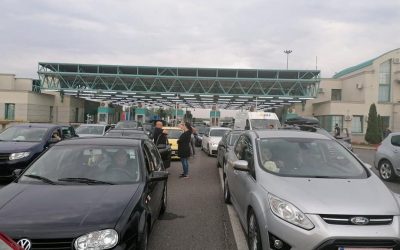 Durva határhelyzet várható a hétvégén is Hosszabbított nyitvatartás az átkelőkön