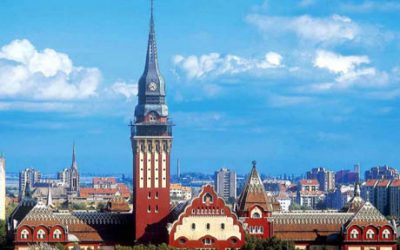 Üvegdarabbal és késsel rabolt egy szabadkai