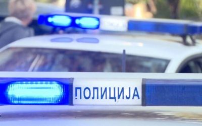 Késsel raboltak autót törökbecsei kamaszok