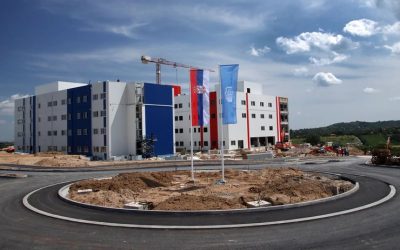 Üresen állnak a Covid-kórházak