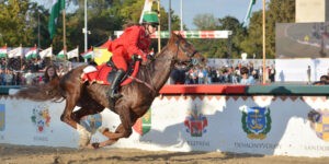 Szabó Nikolett és Pipacs – Szabadka (Fotó: Szappanos Veronika/SZMSZ)