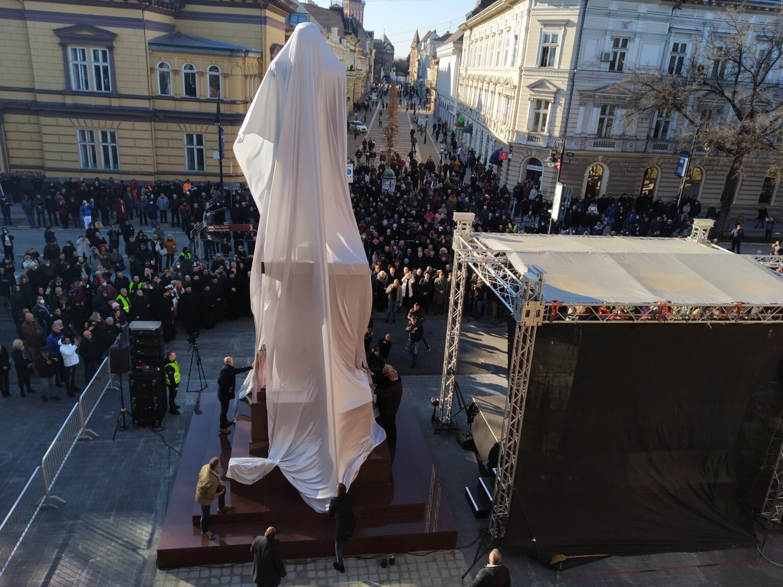 Az I. Péter király szobor leleplezése 2021. november 30-án Szabadkán (Fotó: Tómó Margaréta / SZMSZ)