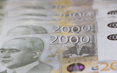 Az augusztusi bruttó átlagbér már a 133 ezer dinárt is meghaladta