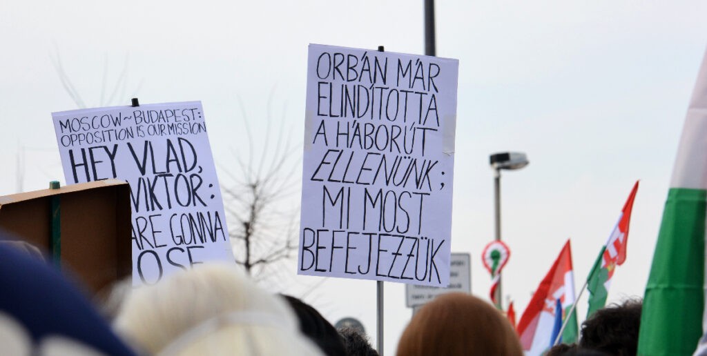 Orbánnak, Putyinnak is szólt az üzenet: Veszíteni fogtok Budapest, 2022. március 15. (Fotó: Szappanos Veronika/SZMSZ)