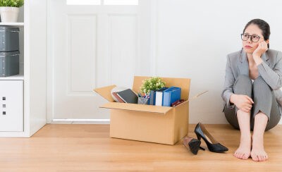 Mikor és mennyi végkielégítés jár a dolgozónak?