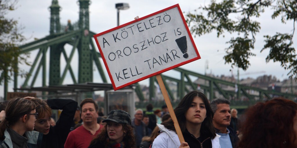 Ha valaki annyira szeretné visszahozni az oroszokat...