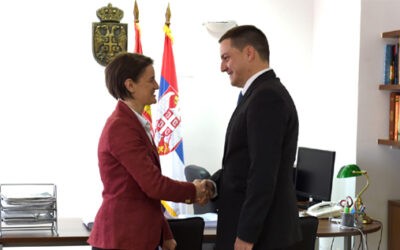 „Az öndicséret büdös!” Politikusaink és az oktatás