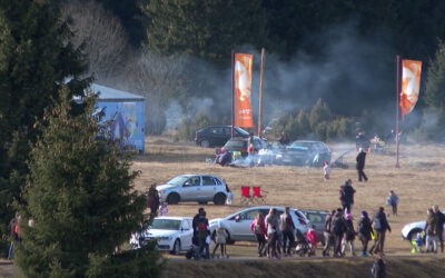 Síelés helyett grilleznek a vendégek