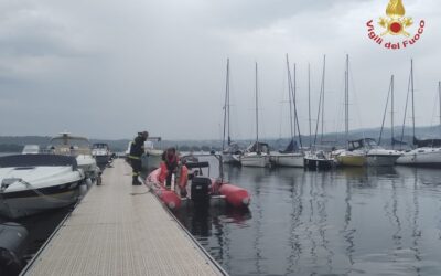 Elsüllyedt egy turistahajó Olaszországban, négyen meghaltak
