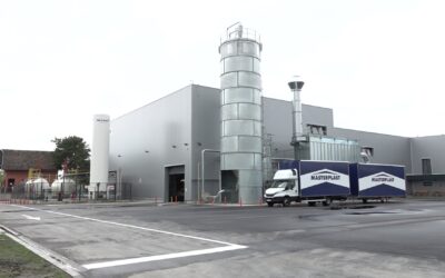 Hatalmas gyárcsarnokot avatott a Masterplast Szabadkán