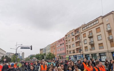 Tizennyolcszor állt meg a tiltakozó tömeg Újvidéken