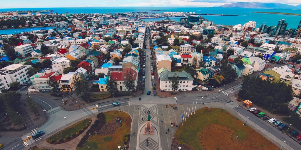 Reykjavík lakosainak számához képest most már kicsit sok a turista (Fotó: Pixabay)