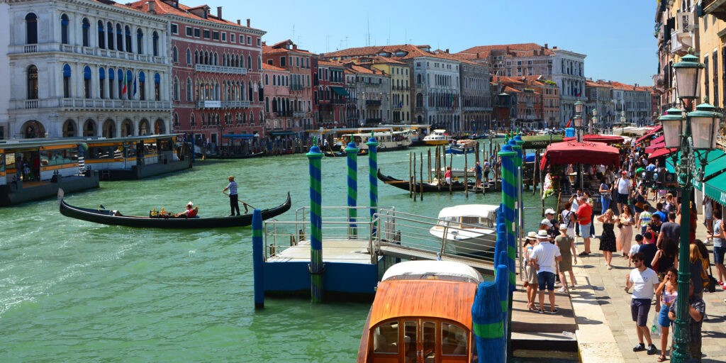 Velencében nem lehet nyugalmas napot kifogni (Fotó: Szappanos Veronika/SZMSZ)