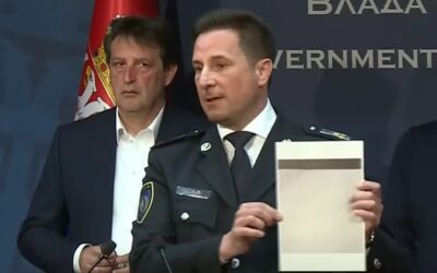Vučić és Milić a tömegmészárlást követően olyasmiről beszéltek, amiről a törvény szerint nem lett volna szabad