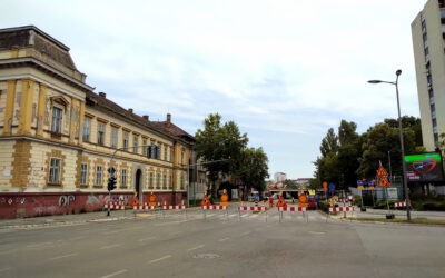 Munkálatok miatt forgalmi dugó várható a Pátria szállodánál lévő útkereszteződésben