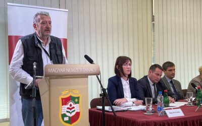 Miért ragaszkodik a VMSZ Bodzsonihoz?