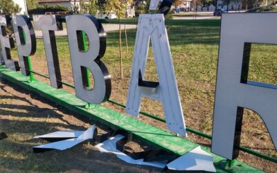 Az Á betűt már meg is rongálták KEPTBÁROШ-ban