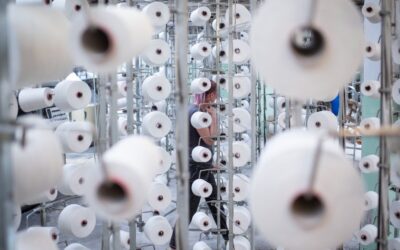 Egy képzett varrónő manapság többet ér, mint a gyémánt