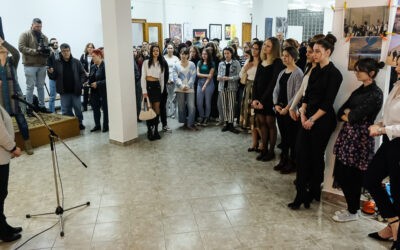 Bolyaisok alkotásaiból nyílt érettségi kiállítás (Fotógaléria)