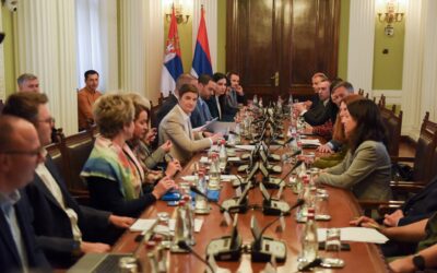 Brnabić megállapodott az ellenzékkel: Törvényjavaslatot nyújtanak be a lakhelyet váltó polgárokról