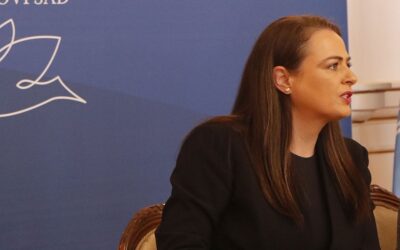 Land Roverrel jár és „szerény” fizetés kap Jorgovanka Tabaković lánya
