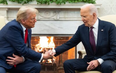 Biden a Fehér Házban fogadta Trumpot (Videó)