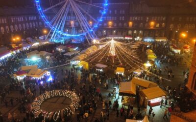 Indul a Szegedi Karácsonyi Hetek Adventi fényfestés a Dóm téren