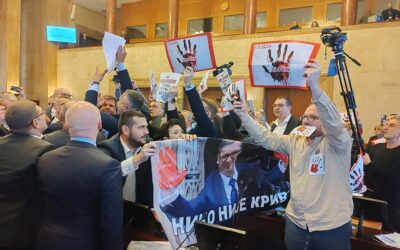 Összeül a tartományi képviselőház, az egyetemisták zajt ígérnek
