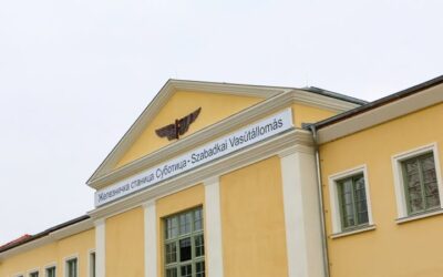 Pásztor Bálint: Alakulnak a feliratok a szabadkai vasútállomáson