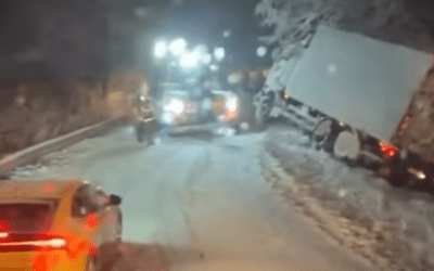 Behavazott, összeomlott a közlekedés az Ürögi hágón (Videó)