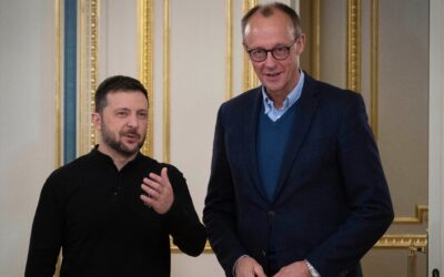 Zelenszkij a háború diplomáciai rendezéséről beszélt Kijevben