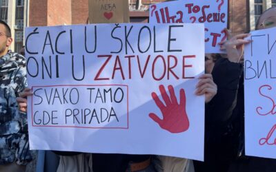 Megindultak a traktorok Szabadkára, az egyetemisták lezárják a legforgalmasabb kereszteződést