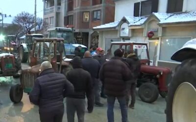 Elfogadták az önkormányzatot egy hónapon át blokád alatt tartó račai gazdák követeléseit