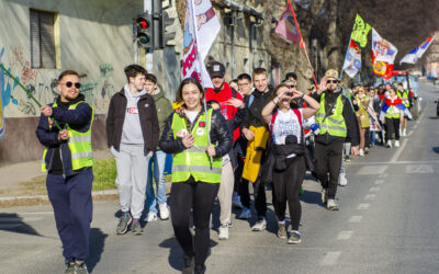 Szerdán fogadják a gyalogló egyetemistákat Szabadkán