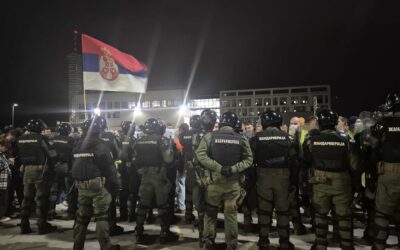 Volt rendőrfelügyelő: A rendőrökre csak békés gesztusokkal lehet hatást gyakorolni