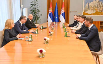 A VMSZ-szel tárgyalt az államfő