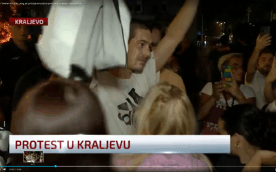 Semmi sem utal arra, hogy a rendőrök által brutálisan megvert fiatal rendőrre támadt volna