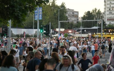 Európai demokraták: A hatalom kerüli az előtető miatti felelősségvállalást, Európa álljon a nép pártjára!