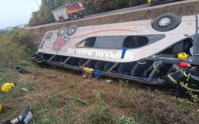 A halálos balesetet okozó Sirmium bus szállította a haladó aktivistákat Belgrádba