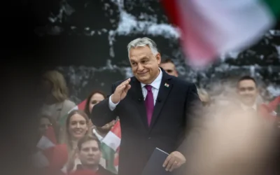 Orbán Viktor: Le kell jönni a gépről!